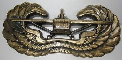 WWII U.S. Army Airborne Paratrooper Glider Plane Wings Plaque Brass USMC,9" loNG