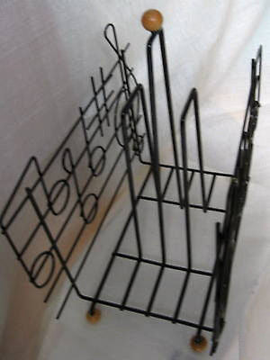 1970'S EAMES Style Moderne Retro Music Note Magazine Rack in Steel Wire