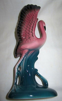 Flamingo with his wings in the aira tall figurine ceramic c1983 7-1/2" tall