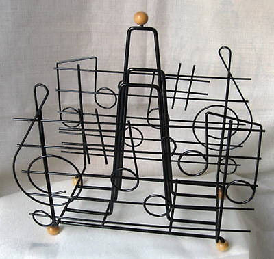 1970'S EAMES Style Moderne Retro Music Note Magazine Rack in Steel Wire