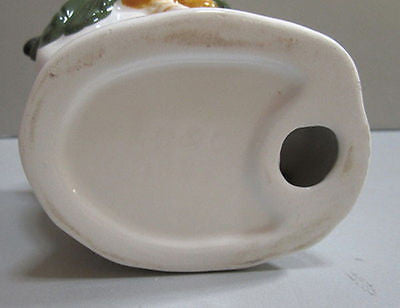 Flamingo Napkin or Letter Holder Figurine 4-3/4 inches tall 1980's ceramIC